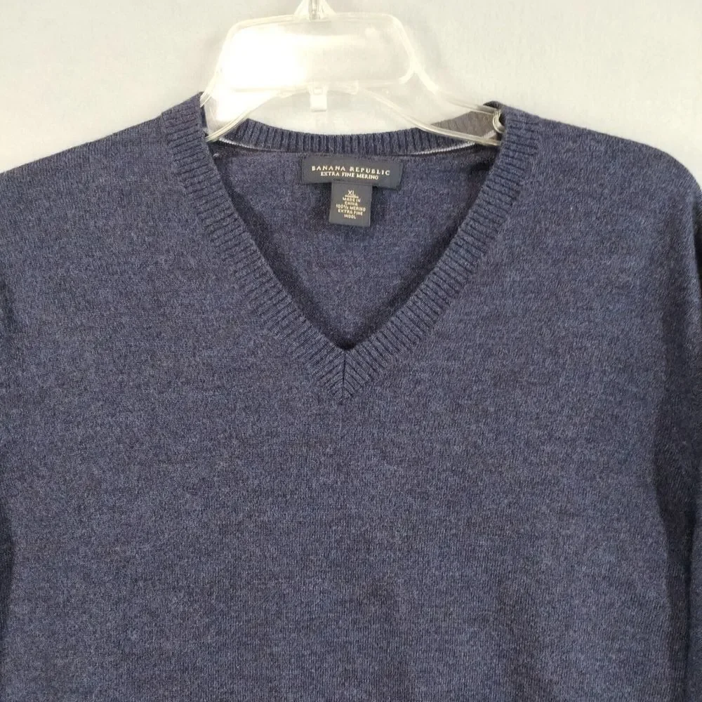 Banana Republic Extra Fine Merino Wool XL Sweater Men's V Neck Preppy‎ Navy Blue